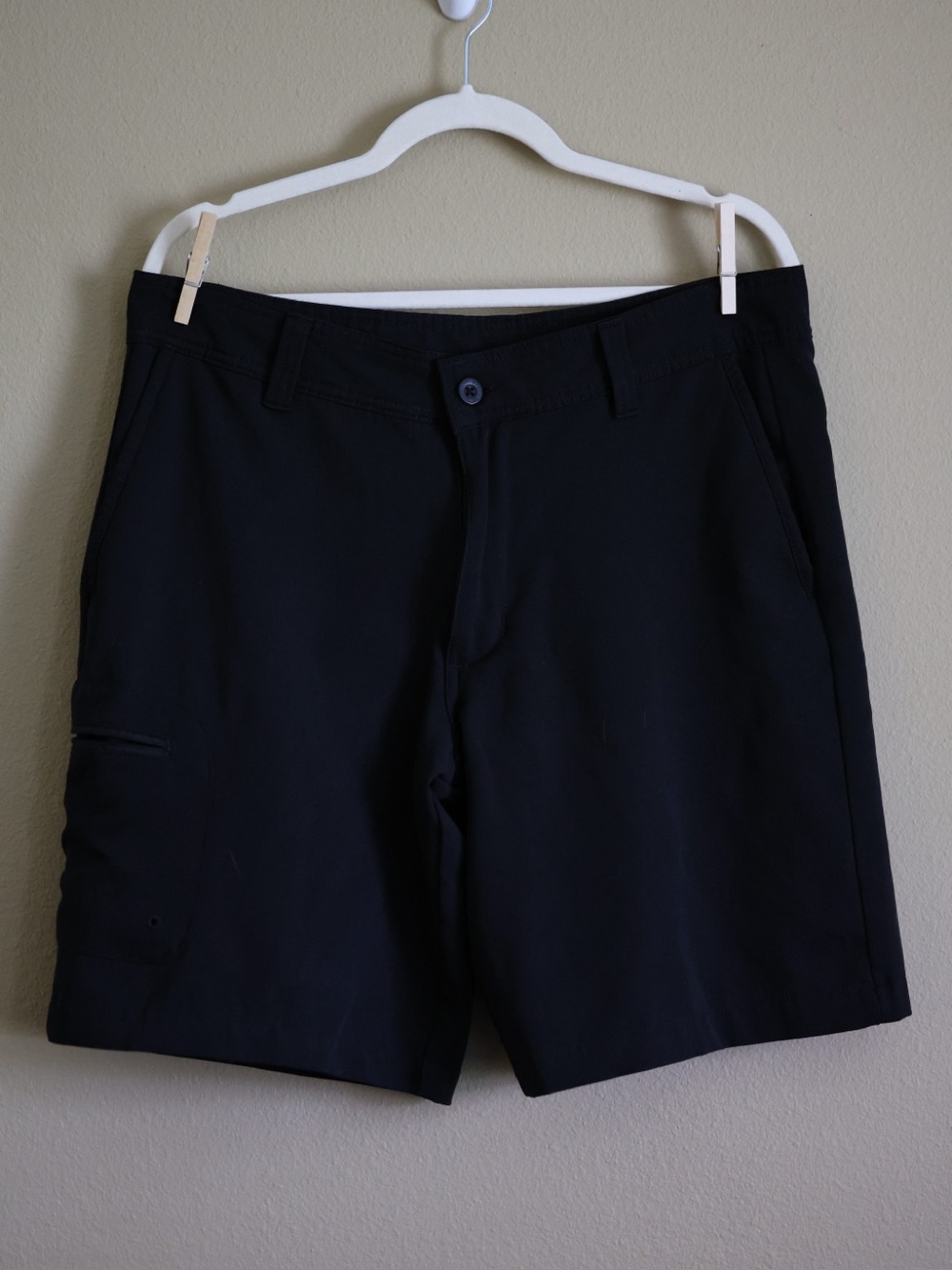 Magellan Outdoors Men’s Black Performance Shorts Size 34 Fishing Hiking